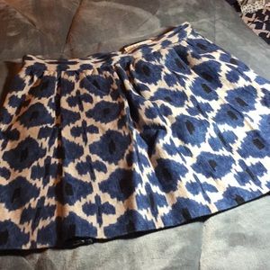 Michael Kors 1 pocket skirt size 8